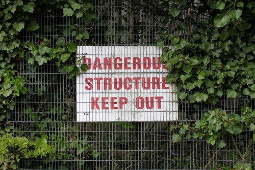 dangerousstructure